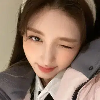 아이브 얼빡 아무거나 구해요ㅠ