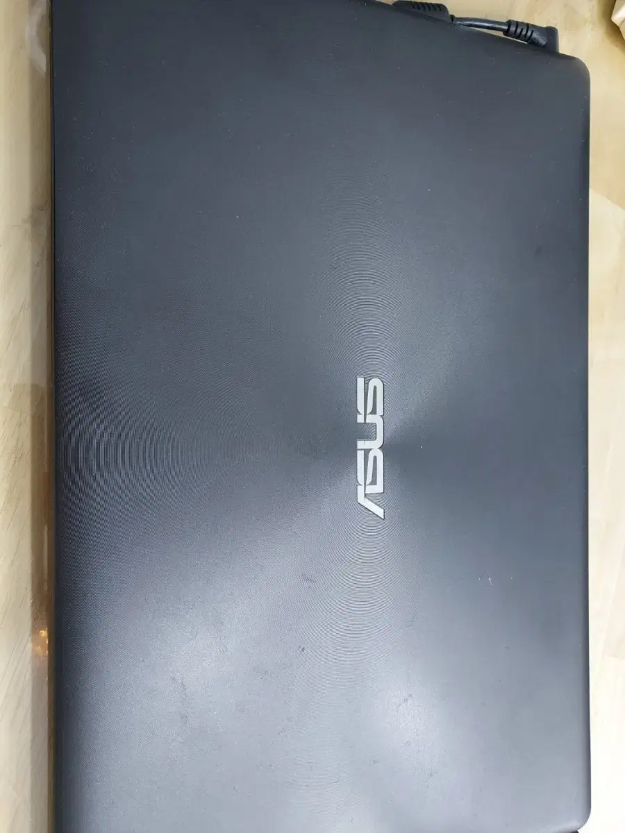 ASUS laptop