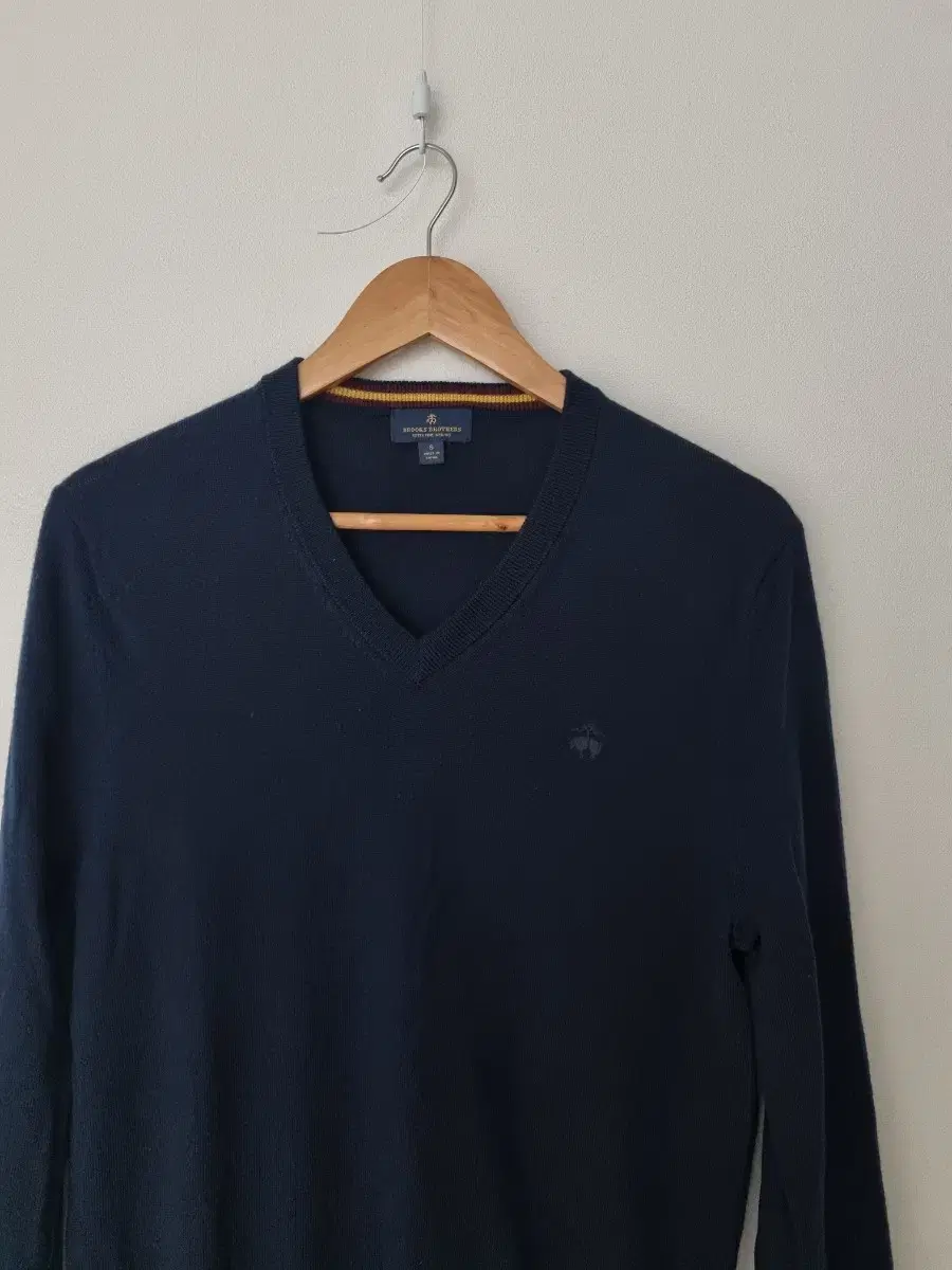 Brooks Brothers Merino Wool Navy Knit (size 95)