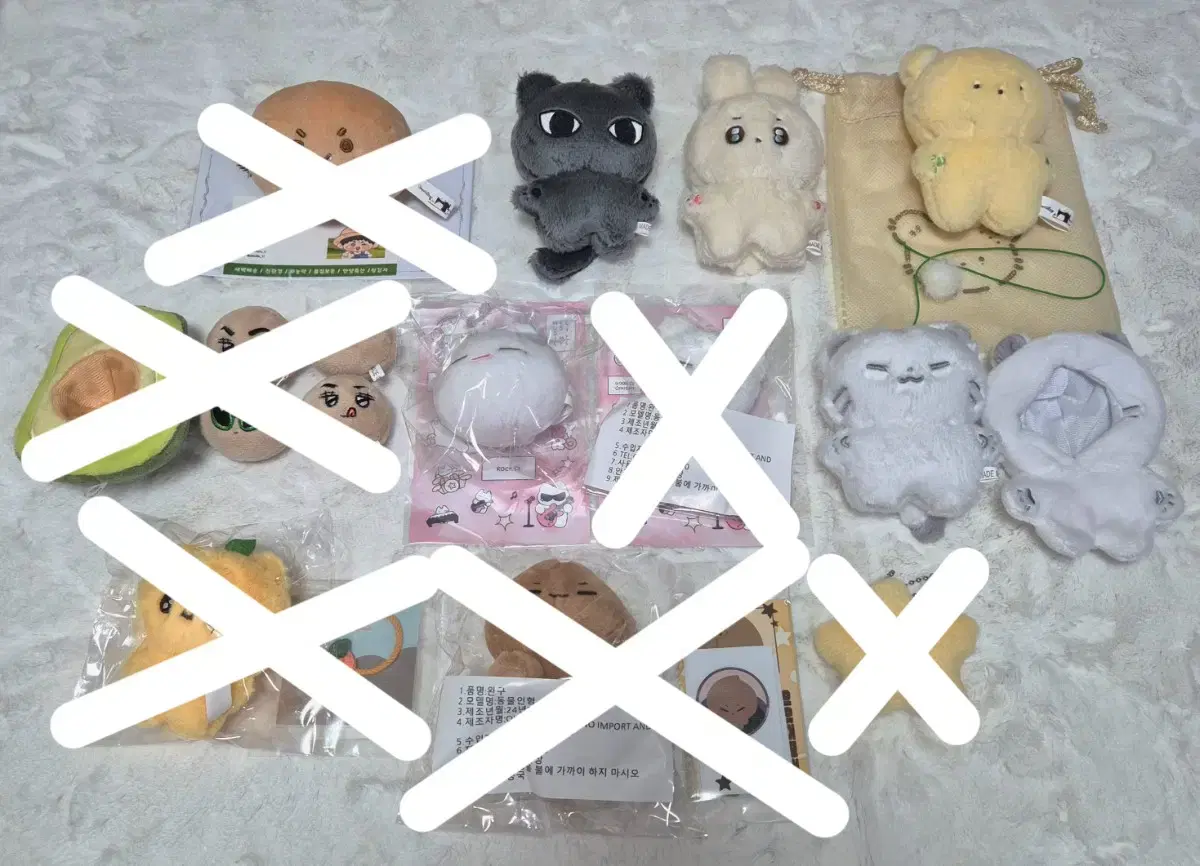 Seventeen unofficial goods doll 10cm poodle chan hochi verbocado wts sells