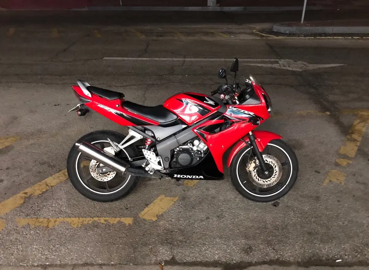 혼다 CBR125R 2008년식 상태양호