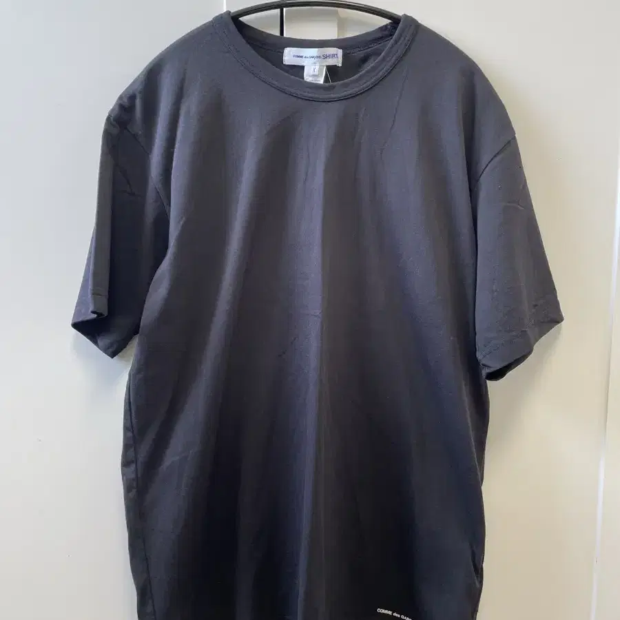 꼼데가르송 셔츠라인 티셔츠(Black/XL)