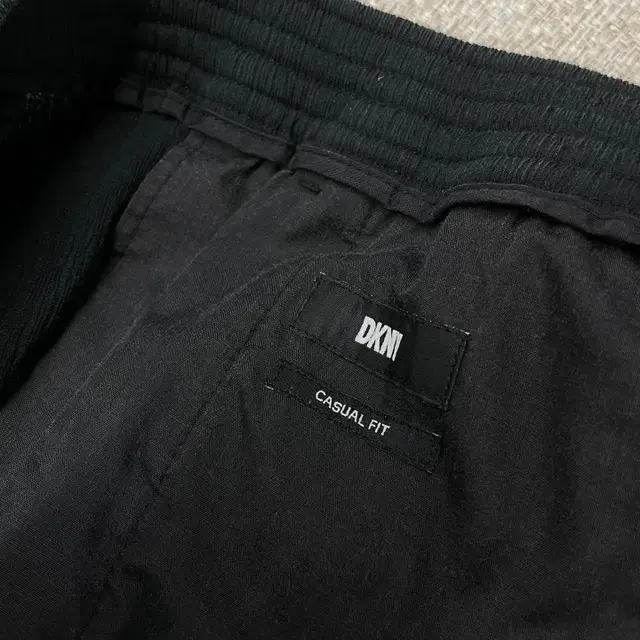 DKNY 밴딩 면바지(34size)