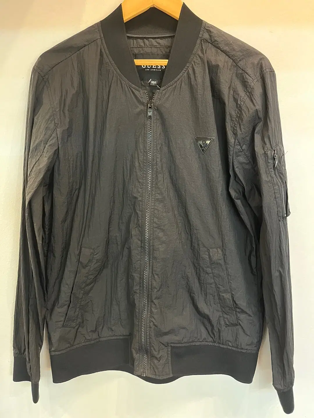 GUESS Gess Black Windbreaker