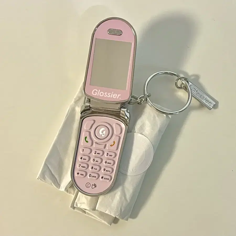 LA 글로시에 키링 키체인 GLOSSIER KEYCHAIN