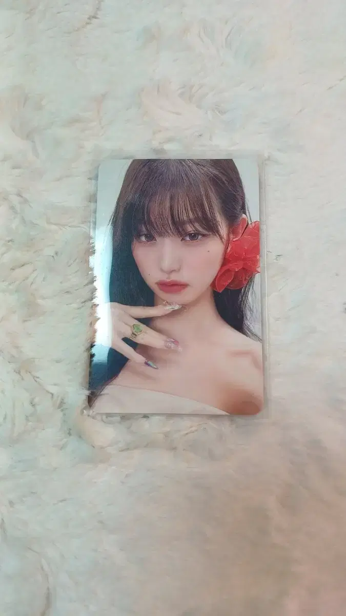 Must spin off wonyoung photocard