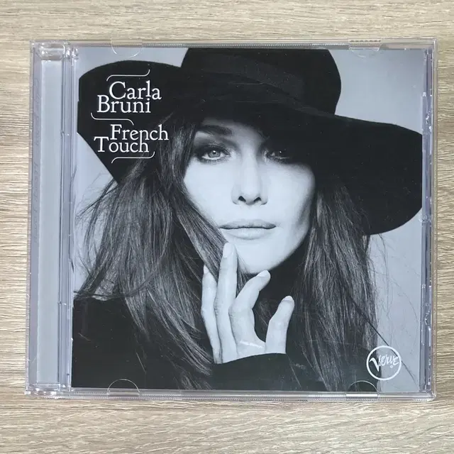 카를라 브루니 (Carla Bruni)French Touch CD 판매