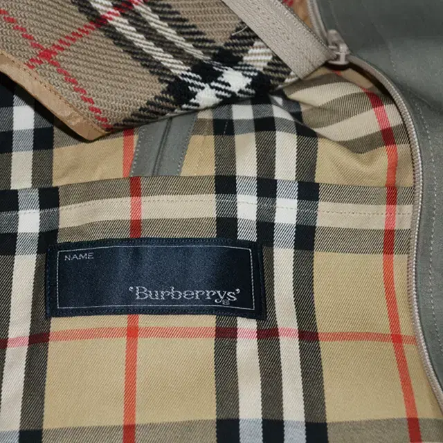 Burberrys 트렌치코트