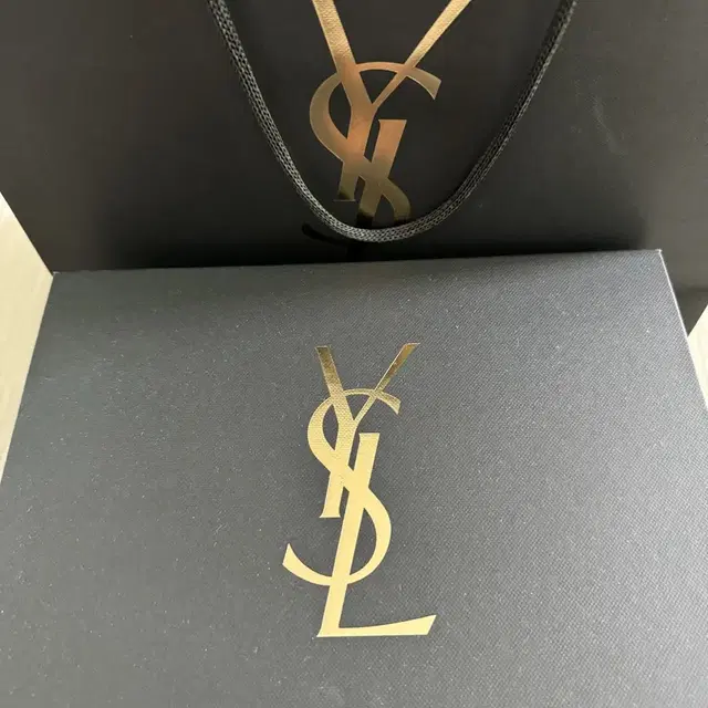 YSL 박스 쇼핑백 리본