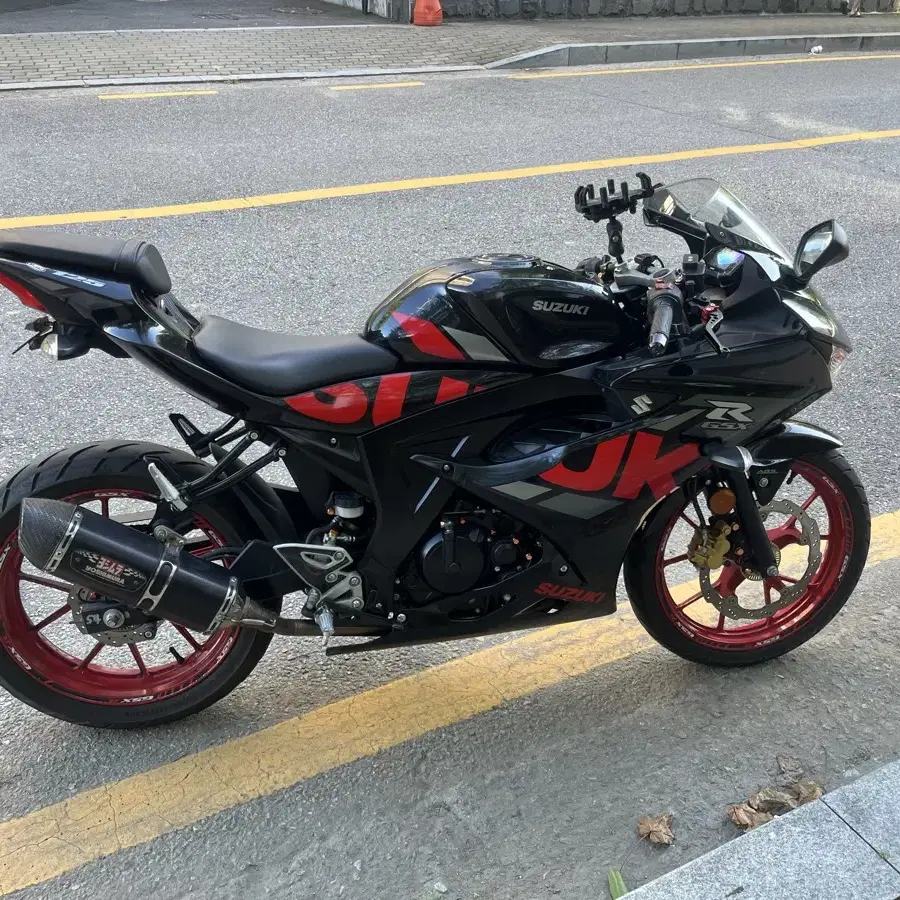 스즈키 gsxr125 21년식