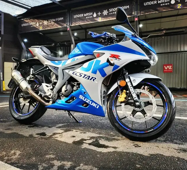 스즈키 GSX R125