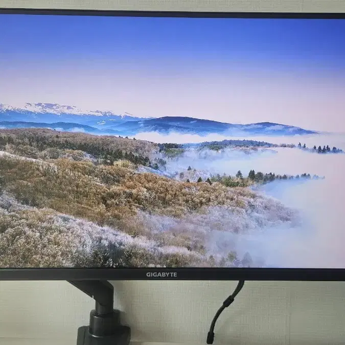 기가바이트 게이밍 모니터 m32u 32" 4k 144Hz