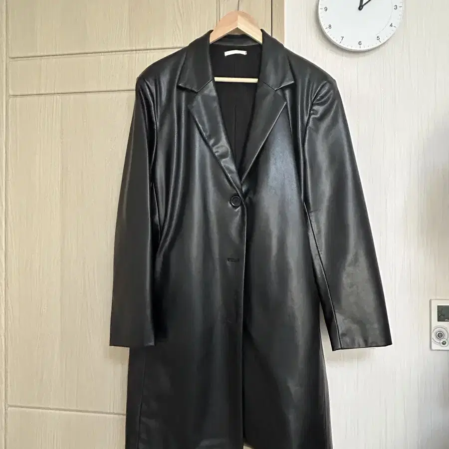 아모멘토 VEGAN LEATHER LONG JACKET /1size