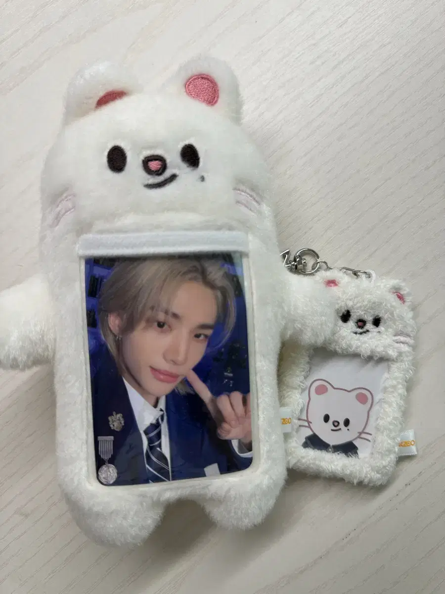 SKZ hyunjin GiniLet Doll Holder (Poka X) | GiniLet Photocard Holder