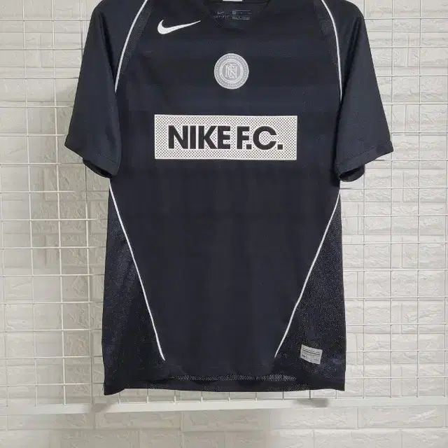 [S]NIKE 나이키FC 풋살풋볼 드라이핏매쉬소재 블록코어유니폼반팔 S