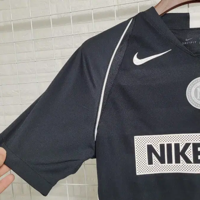 [S]NIKE 나이키FC 풋살풋볼 드라이핏매쉬소재 블록코어유니폼반팔 S