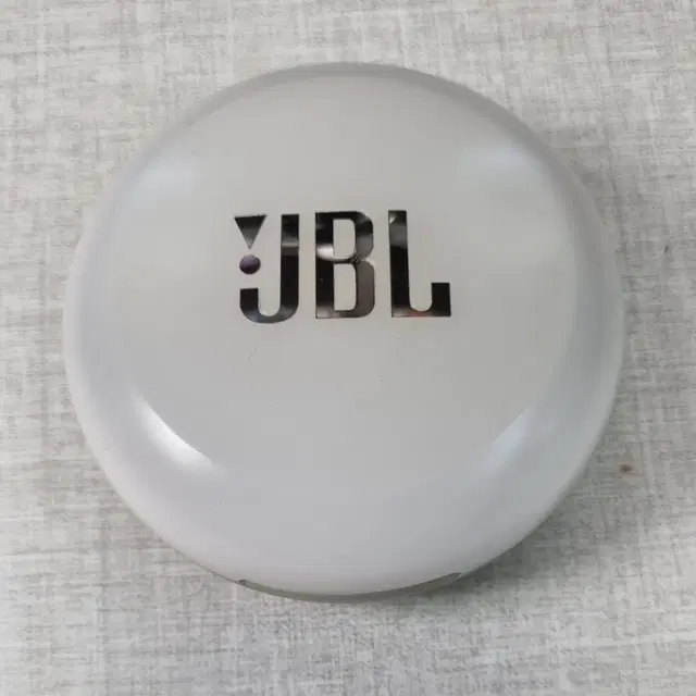 JBL 블루투스 이어폰 FREEX