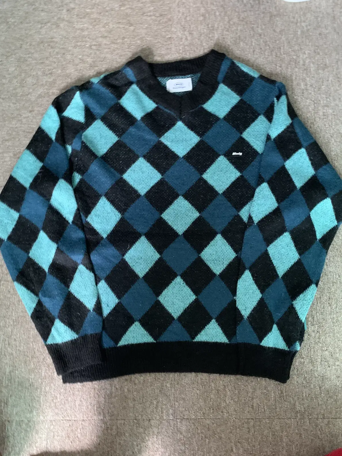 L) Mmlg Mmlg Pattern Knit