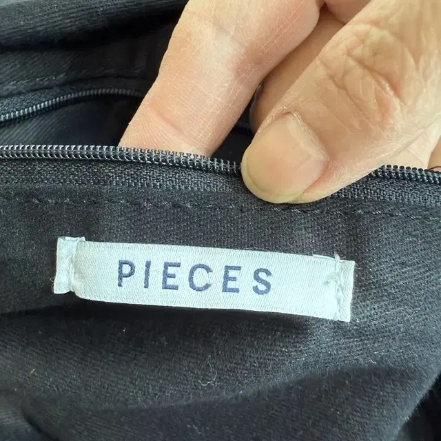 PIECES 가죽좋은 가방       싸이즈 :  F