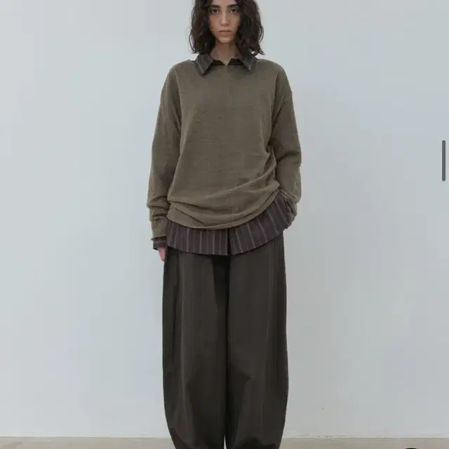 MOIA wide round pants