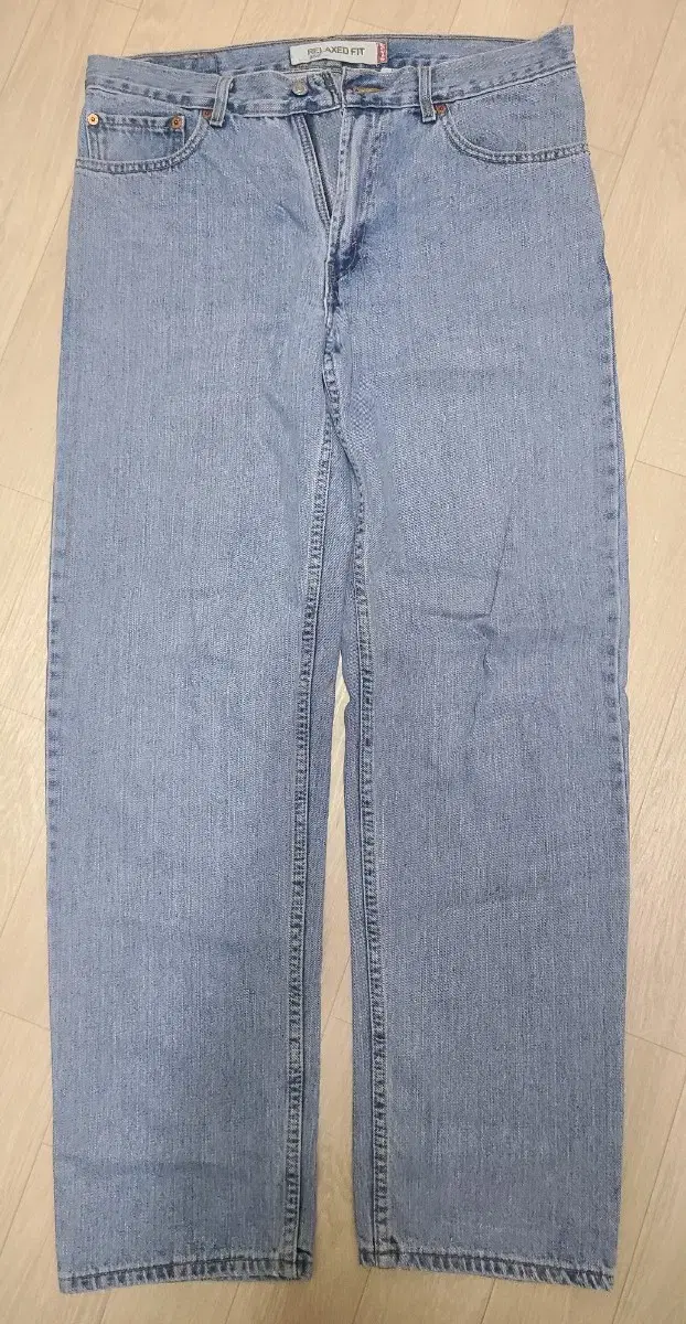 Levi's 550 Light Blue 34