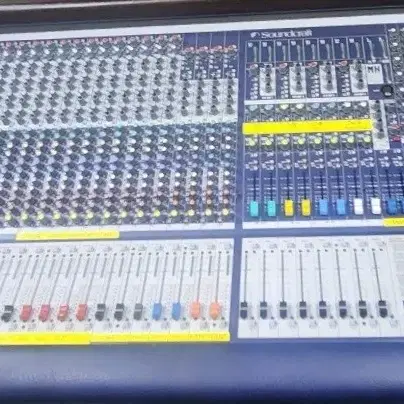 soundcraft MH2 32CH