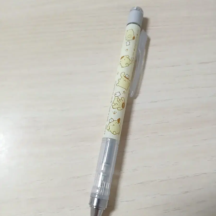 폼폼푸린 모노그래프 샤프 0.5mm