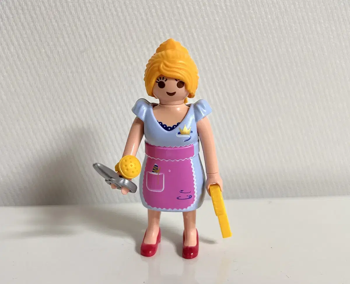 Playmobil Sewing Threads