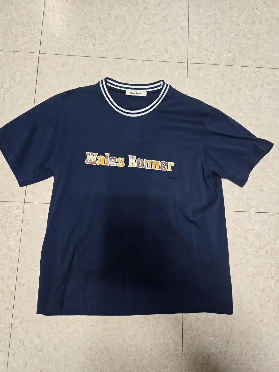 Welsh Bonner T-shirt size L