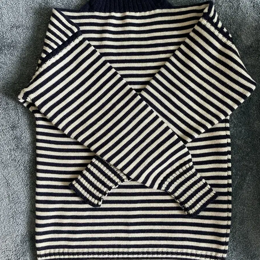 르 트리코쳐 Wool GUERNSEY Sweater