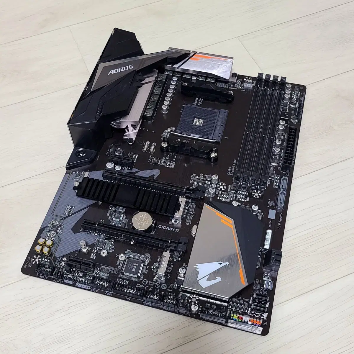 기가바이트 B450 AORUS ELITE 메인보드