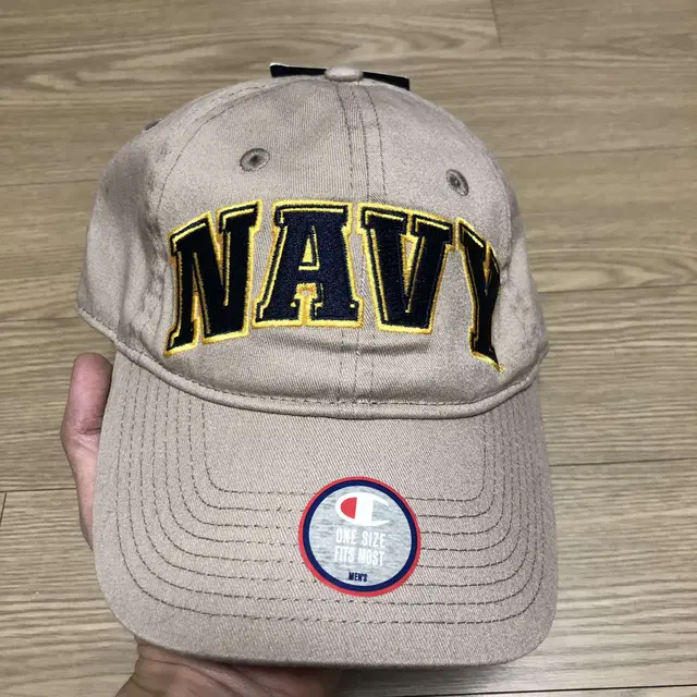 ONE SIZE) 새상품 챔피언 NAVY 자수 로고 볼캡 베이지 챔피온