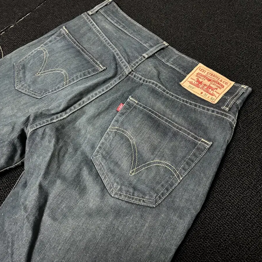 Levis 와이드 데님 팬츠