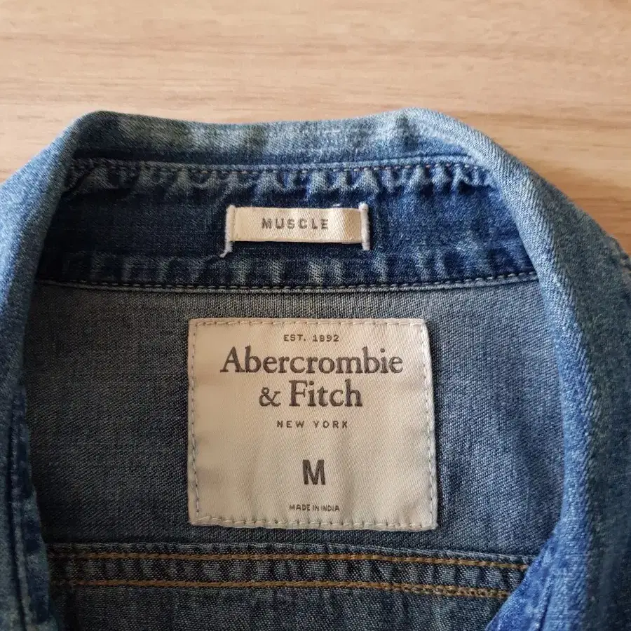 아베크롬비 Abercrombie 워크웨어 진청 데님셔츠 M 95-100