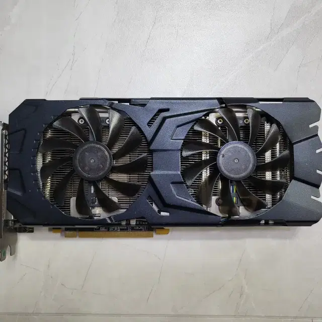 갤럭시 GALAX 지포스 GTX1070 Ti EX D5 8GB