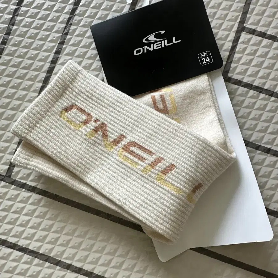 새상품) 오닐 Oneil 여성 양말 아이보리 파스텔 컬러