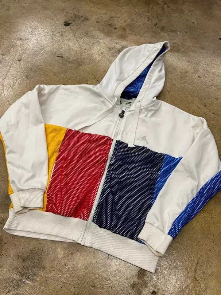 (Authentic/90) AdidasSperrell Williams Old School Hoodie Collection