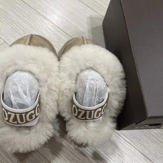 아동 ugg 어그 샌들