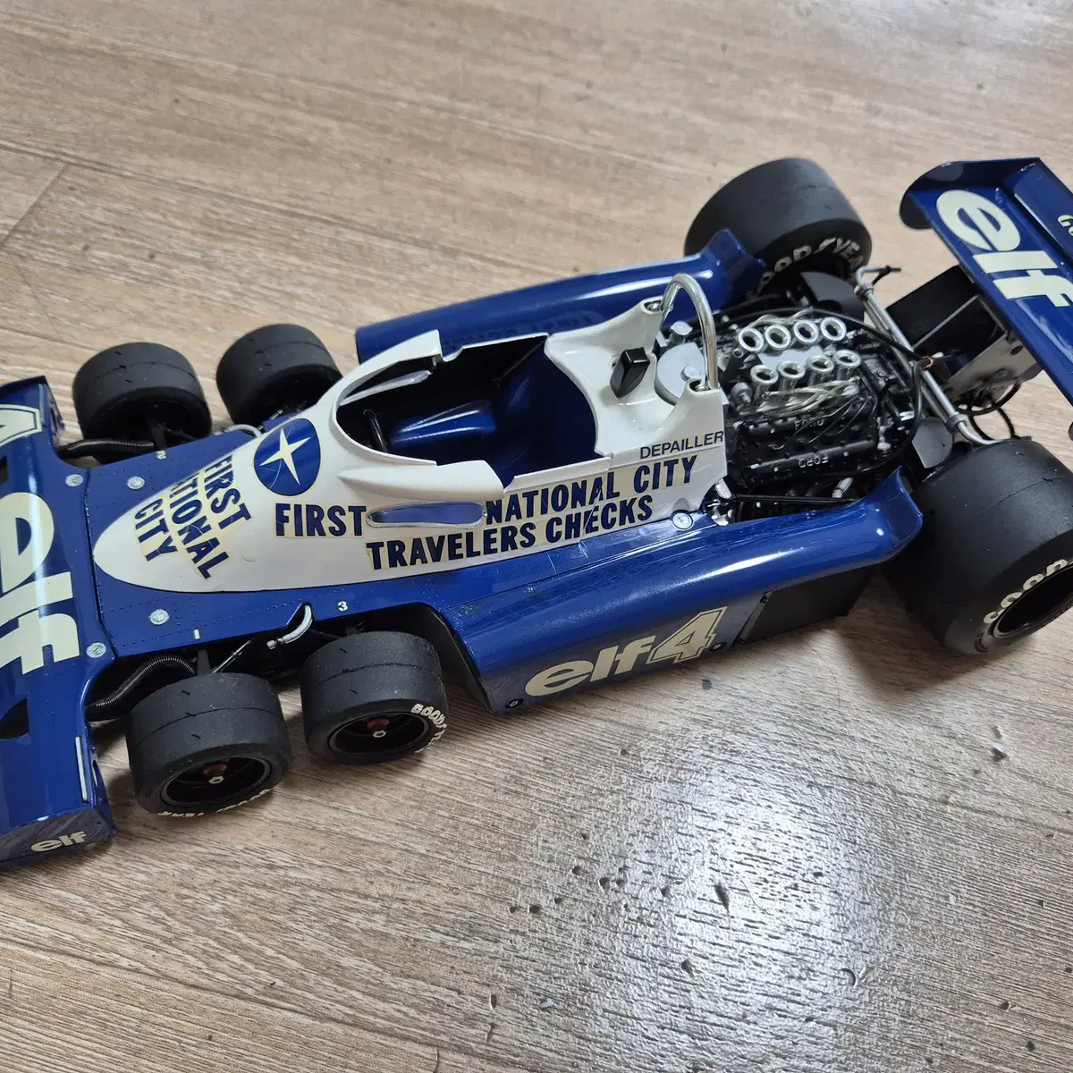 1/12 Tyrell 6 Wheeler , 1/18 포르쉐 까레라GT