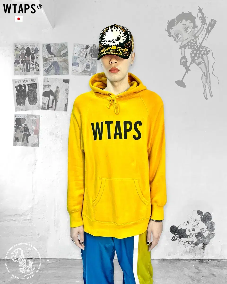 WTAPS DOUBLE TAPS 16ss Embroidered Big Logo Yellow Sweatshirt Archives