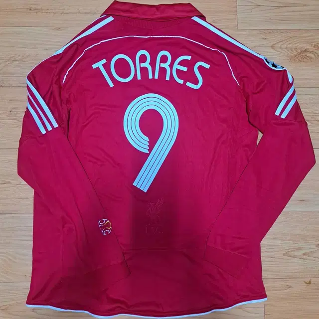 Liverpool Uniform Torres 9 L