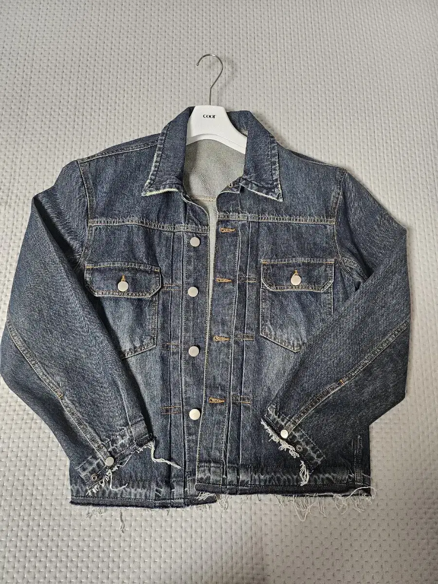 Coors Low Cut Type II Denim Jacket in Washed Indigo