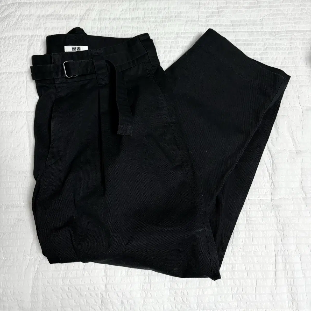 UniqloU Belted tucked wide-leg pants