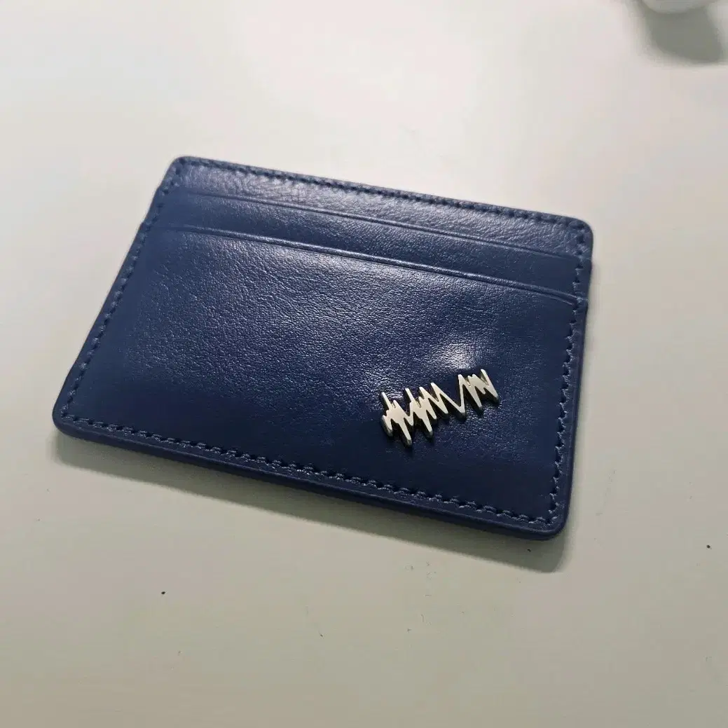 아더에러 카드지갑 Kadia card holder