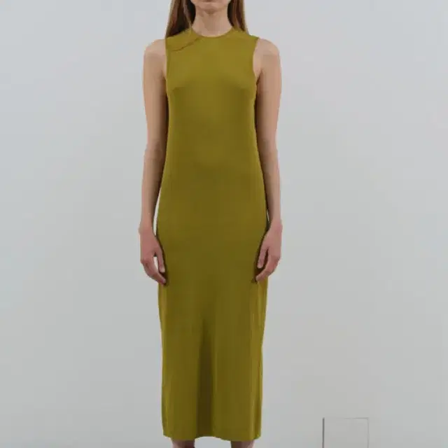 Coket-sleeveless knit dress (olive)