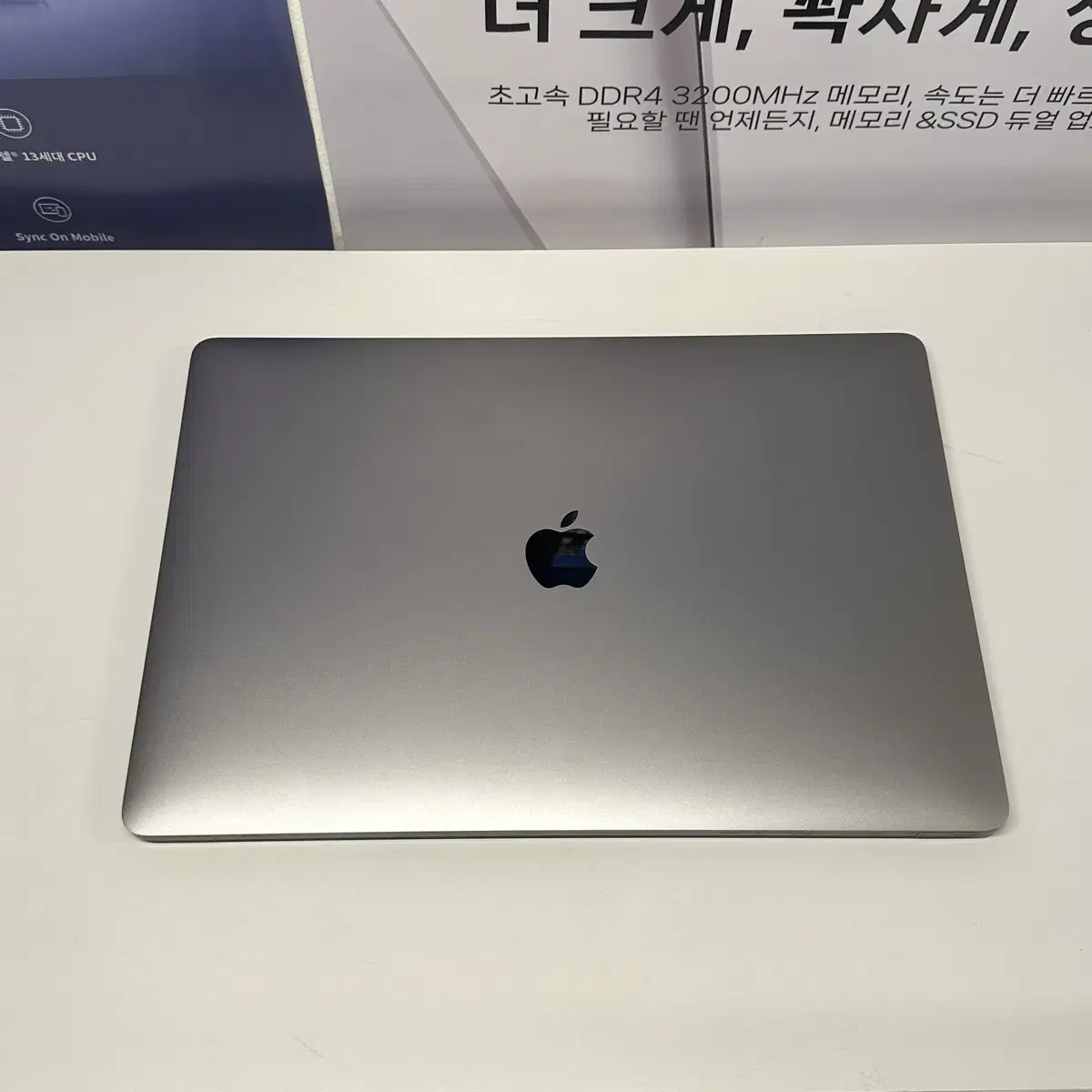 A+ 2018 맥북프로 i9/32GB 터치바 노트북 CTO