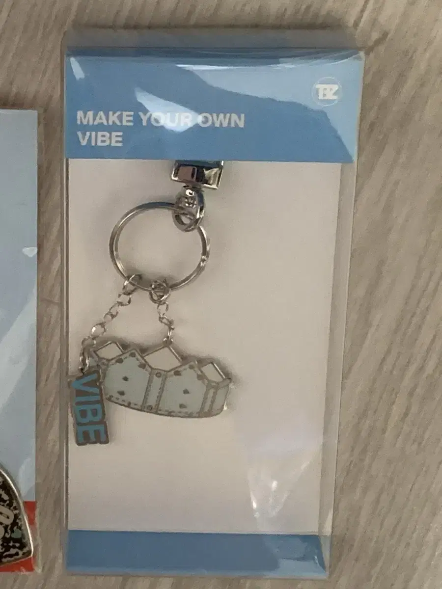 The Boyz sunwoo Bionic Keyring