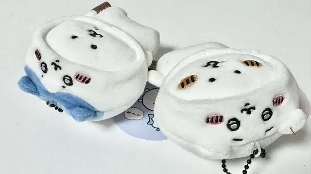 치이카와 하치와레 옷을 입은 농담곰 마스코트 인형