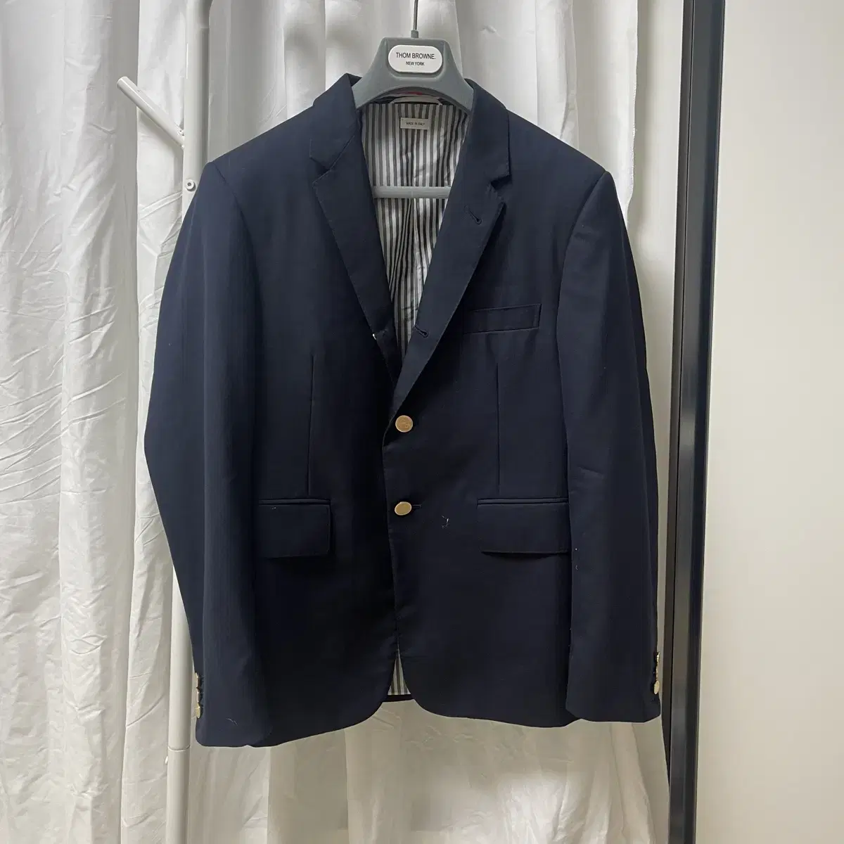 [1] Thom Browne 120 thread count blazer navy wool keum