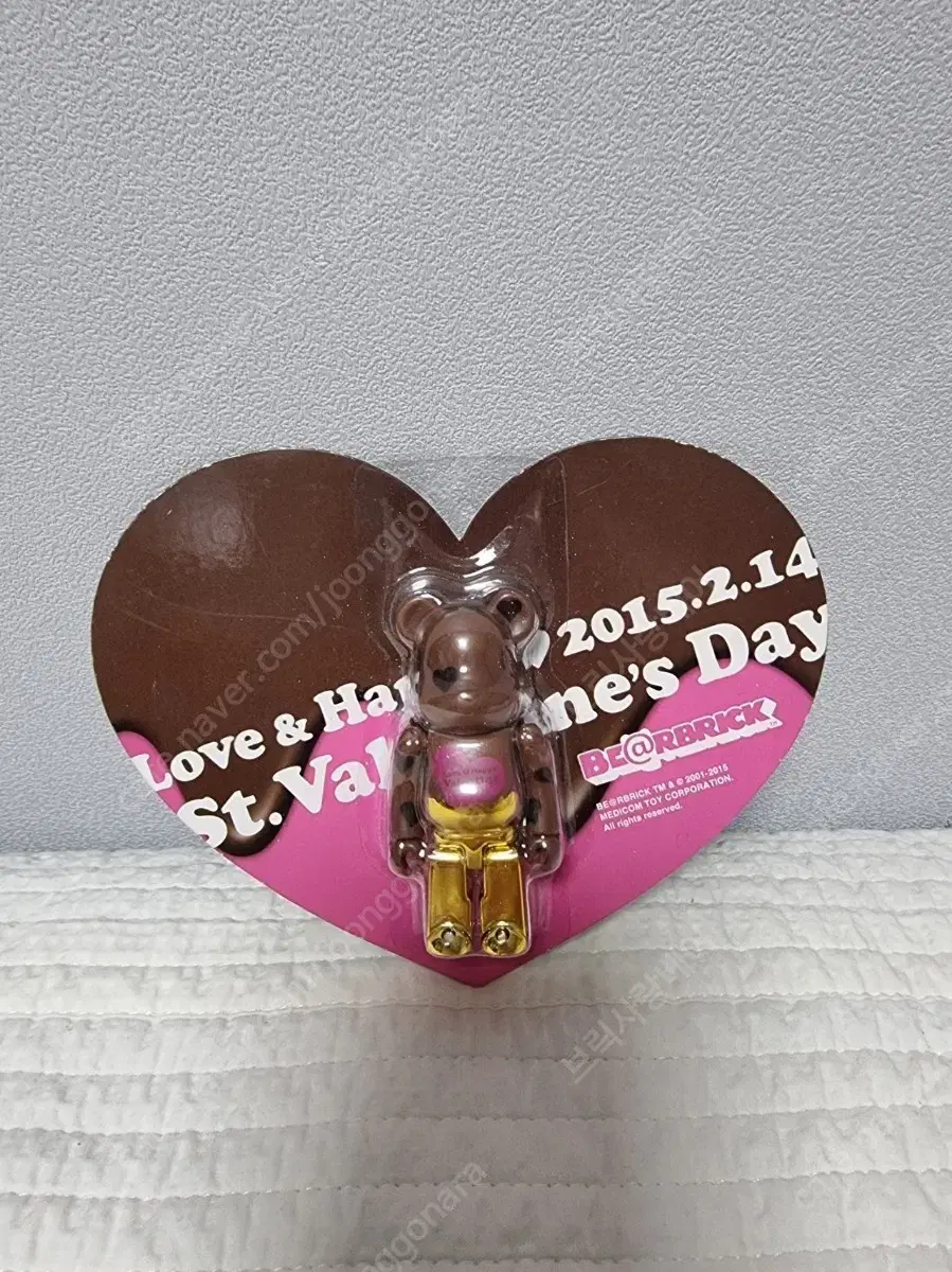 Bearbrick Valentine 2015